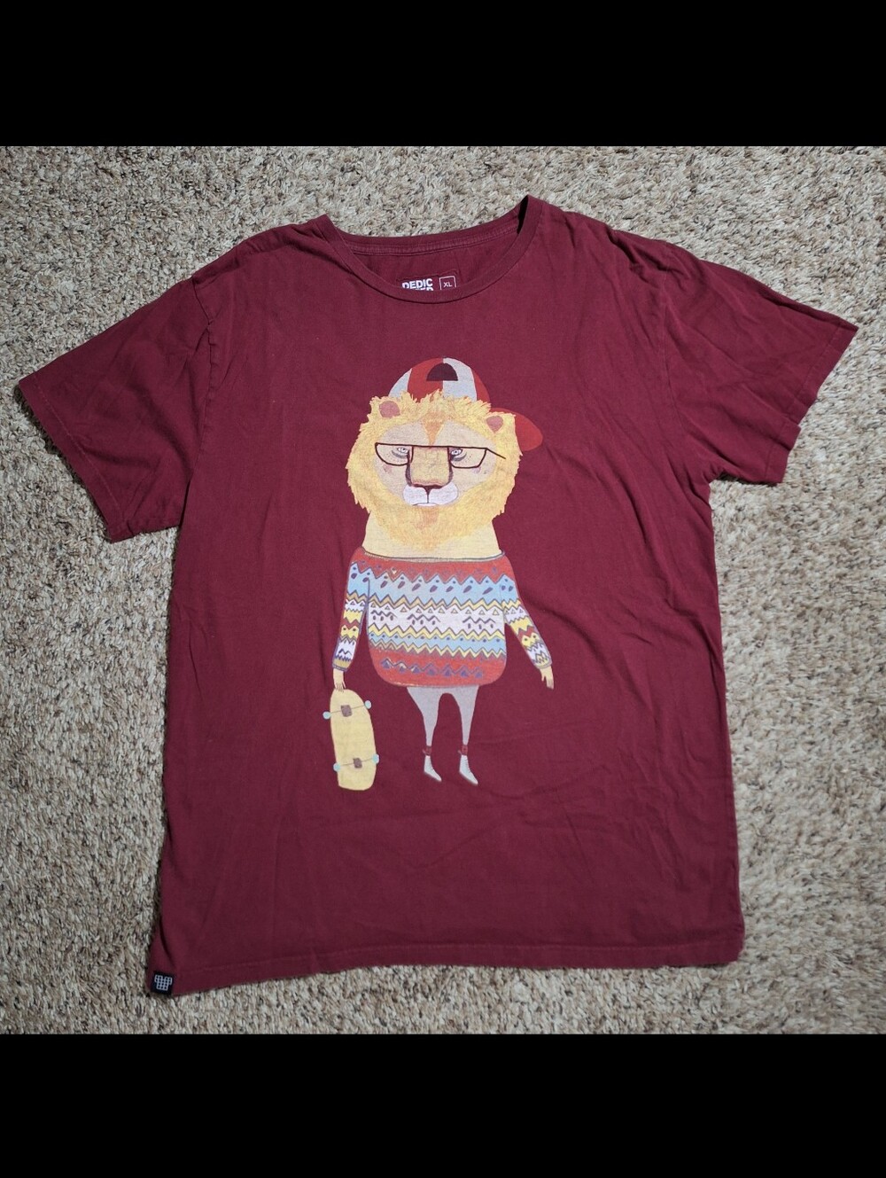 Dedicated Organic Cotton Hipster Skater Lion Graphic Tee - Size XL